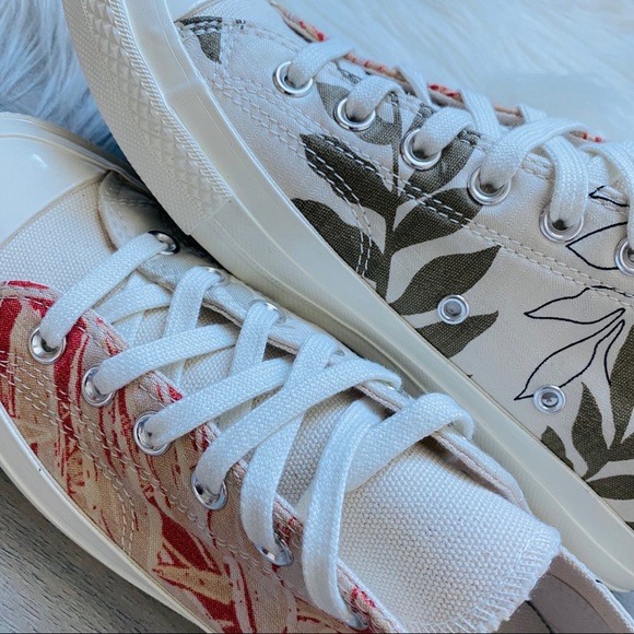 NWT Converse Chuck Taylor All Star Women’s Shoes - Picture 8 of 9